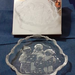 Mikasa Christmas dish with box